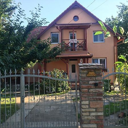 Transilvania Apartman Hajduszoboszlo Ngoại thất bức ảnh